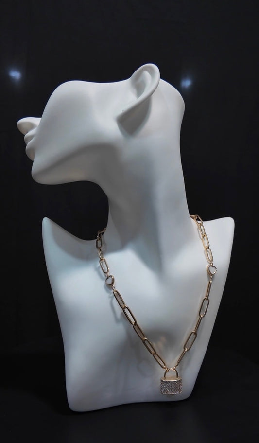 Fancy paper clip lock 14kt necklace